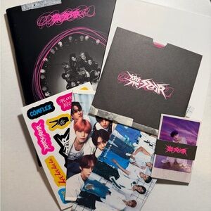 Stray Kids Rock Star album Roll version
